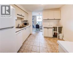 35 GREEN VALLEY Drive UnitNo. 1605 - 11