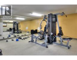 35 GREEN VALLEY Drive UnitNo. 1605 - 20
