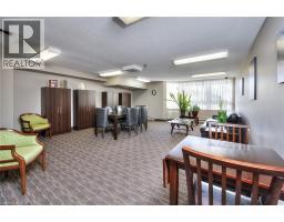 35 GREEN VALLEY Drive UnitNo. 1605 - 21
