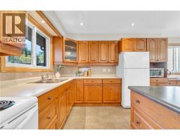 115 WHITE PINE Crescent - 15