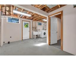 115 WHITE PINE Crescent - 35