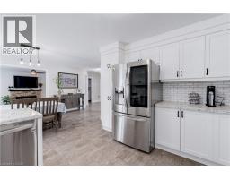10 SCOTTSWOOD Lane - 11