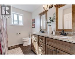 10 SCOTTSWOOD Lane - 25