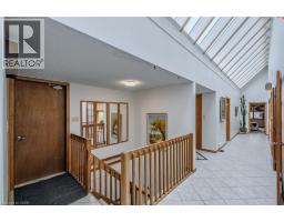 38 SUNNINGHILL DR - 17