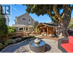 28 MOUNT PLEASANT Street - 27