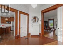 415 WALLACE Avenue N - 11