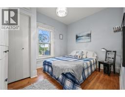 415 WALLACE Avenue N - 36
