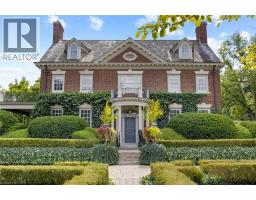 33 SALISBURY Avenue - 1