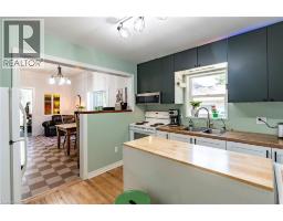 83 WINSTON Boulevard - 12