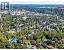 20 CRESTWOOD Drive - 1