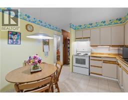20 CRESTWOOD Drive - 10