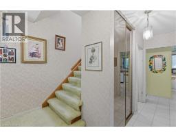20 CRESTWOOD Drive - 6