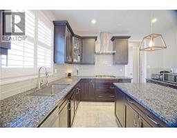 24 PICKETT Place - 15
