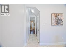 24 PICKETT Place - 18