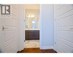 24 PICKETT Place - 29