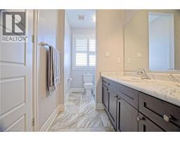 24 PICKETT Place - 30