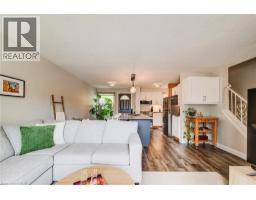 165 GREEN VALLEY Drive UnitNo. 31 - 10