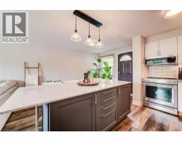 165 GREEN VALLEY Drive UnitNo. 31 - 12
