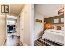 165 GREEN VALLEY Drive UnitNo. 31 - 21