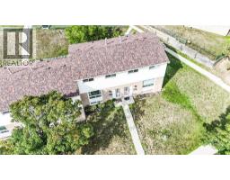 165 GREEN VALLEY Drive UnitNo. 31 - 3