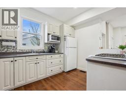 115 ARGYLE Street - 10