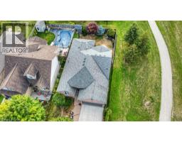 63 GATEHOUSE Drive - 40