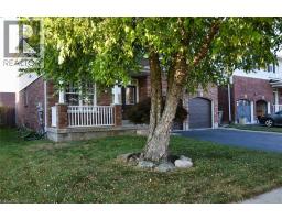 188 HUNTER Way - 3