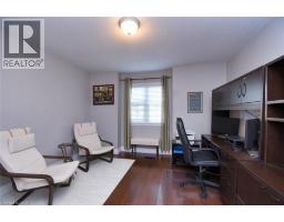188 HUNTER Way - 31