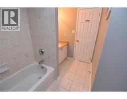 188 HUNTER Way - 35