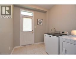 188 HUNTER Way - 37