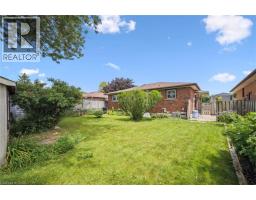 341 REDFORD Crescent - 31