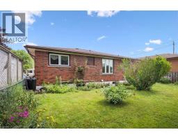 341 REDFORD Crescent - 34