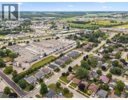 341 REDFORD Crescent - 38