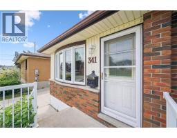 341 REDFORD Crescent - 5