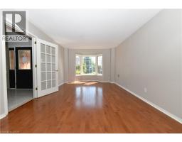 6 SHADYRIDGE Place - 3