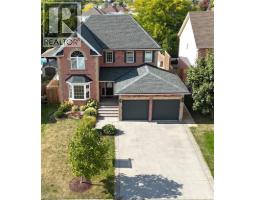 6 SHADYRIDGE Place - 32
