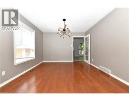 6 SHADYRIDGE Place - 4