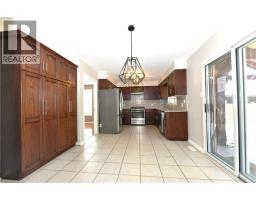 6 SHADYRIDGE Place - 5