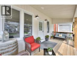 43 ELIZABETH Street - 3