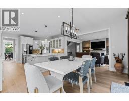 237 RIVER BIRCH Street - 14