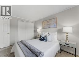 250 INGLIS Street - 17
