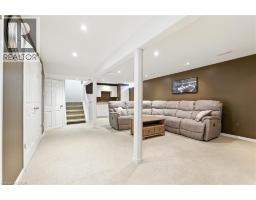 6 LILAC Court - 19