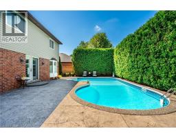 6 LILAC Court - 23