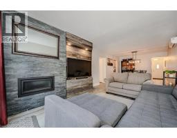 337 KINGSWOOD Drive UnitNo. 12 - 11