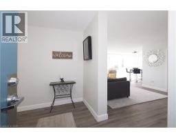 24 MIDLAND Drive UnitNo. 406 - 6