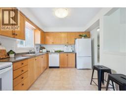 566 BONAVISTA Drive - 10