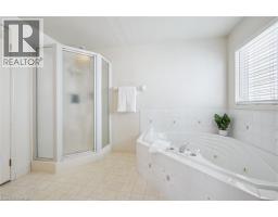 566 BONAVISTA Drive - 22