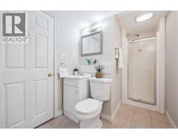 566 BONAVISTA Drive - 32