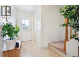 566 BONAVISTA Drive - 4