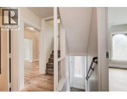 19 SCHNEIDER Avenue - 13